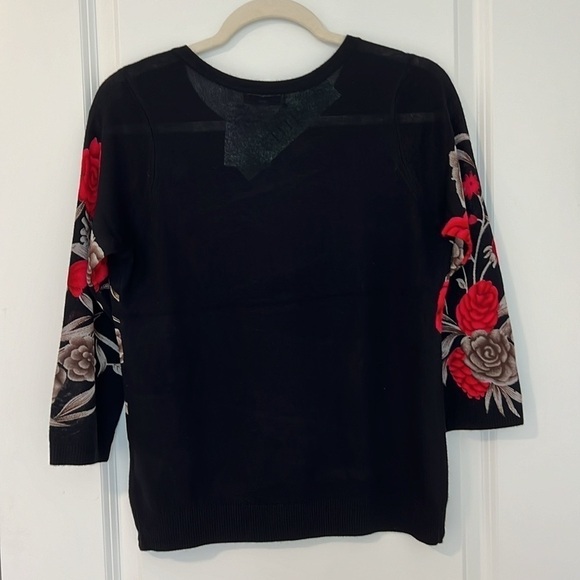 NWT Emily Daniels Lightweight 3/4 Sleeve Embellished Black Sweater Petite Small - Picture 6 of 12